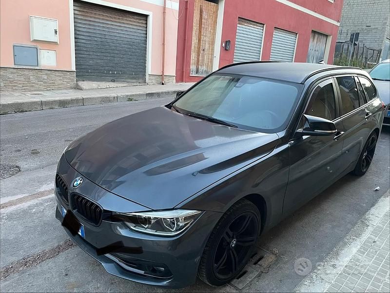 Usata BMW 318 150 CV (110 kW) 2017 Grigio Station wagon