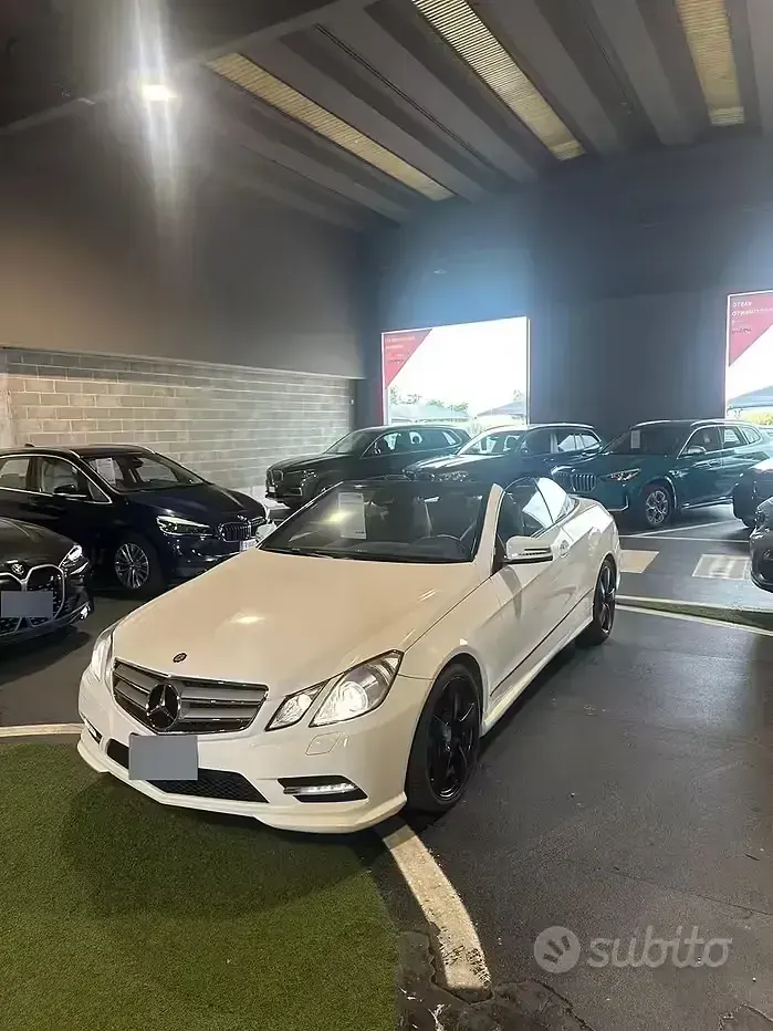 Usata Mercedes E220 170 CV (125 kW) 2013 Bianco Cabrio