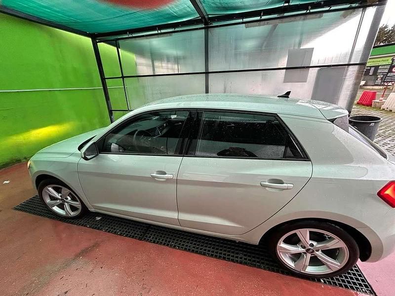 Usata Audi A1 Admired 95 CV (69 kW) 2023 Argento Berlina