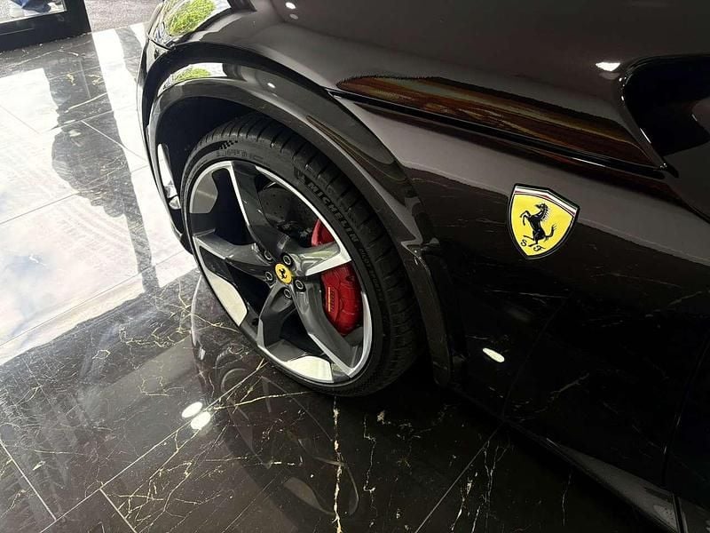 Usata Ferrari Purosangue 725 CV (533 kW) 2024 Nero SUV