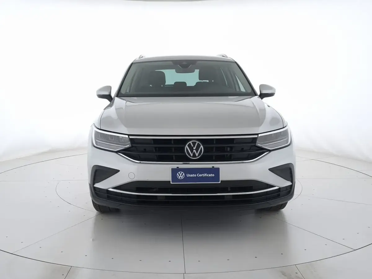 Usata VW Tiguan Life 150 CV (110 kW) 2022 Reflex silver metallizzato SUV