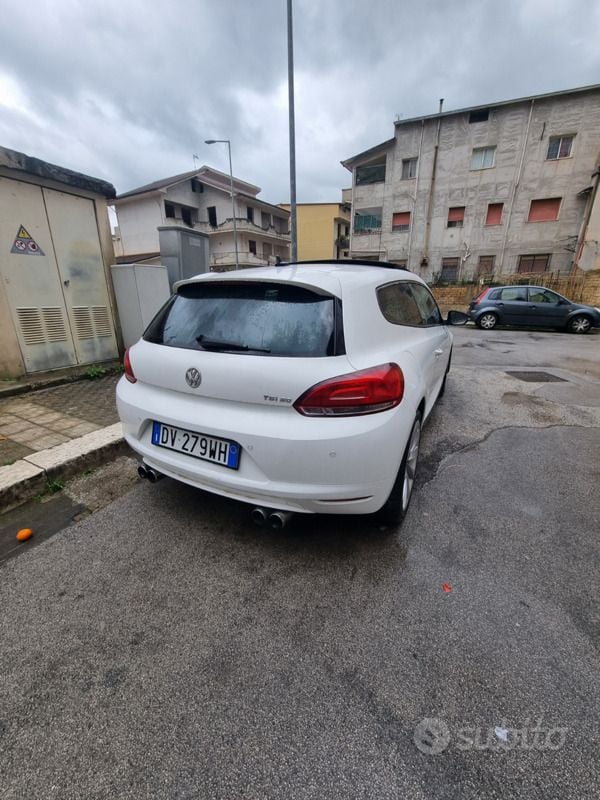 Usata VW Scirocco 200 CV (147 kW) 2008 Bianco Coupé