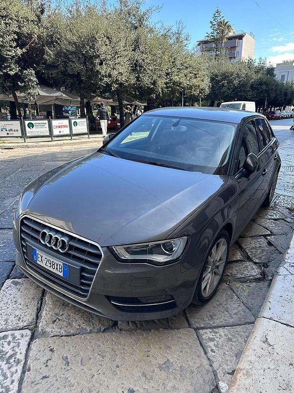 Usata Audi A3 110 CV (80 kW) 2015 Grigio Berlina