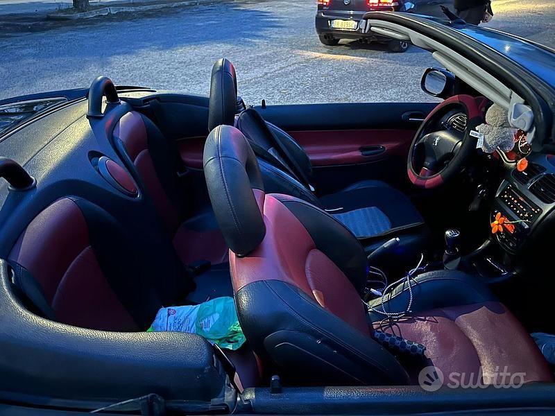 Usata Peugeot 206 CC 2004 Nero Cabrio