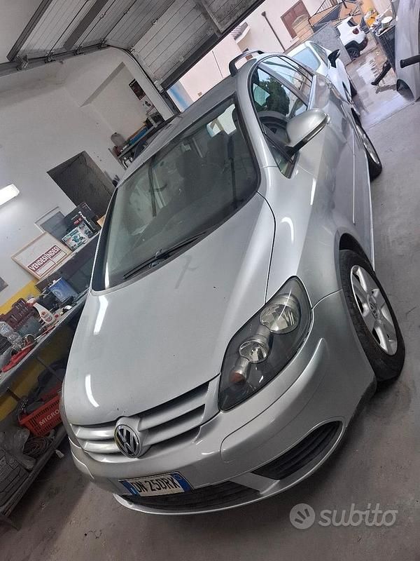 Usata VW Golf 105 CV (77 kW) 2008 Berlina