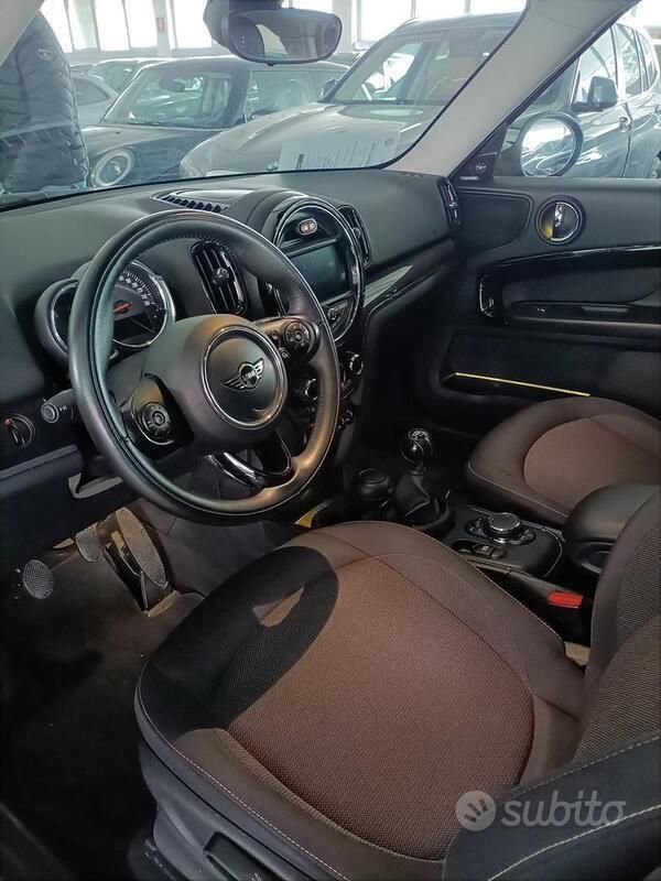 Usata Mini Cooper Countryman 136 CV (100 kW) 2018 Verde SUV
