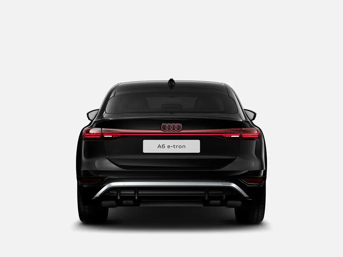 Nuova Audi e-tron Business 269 kW (367 CV) 2025 Nero mythos metallizzato SUV