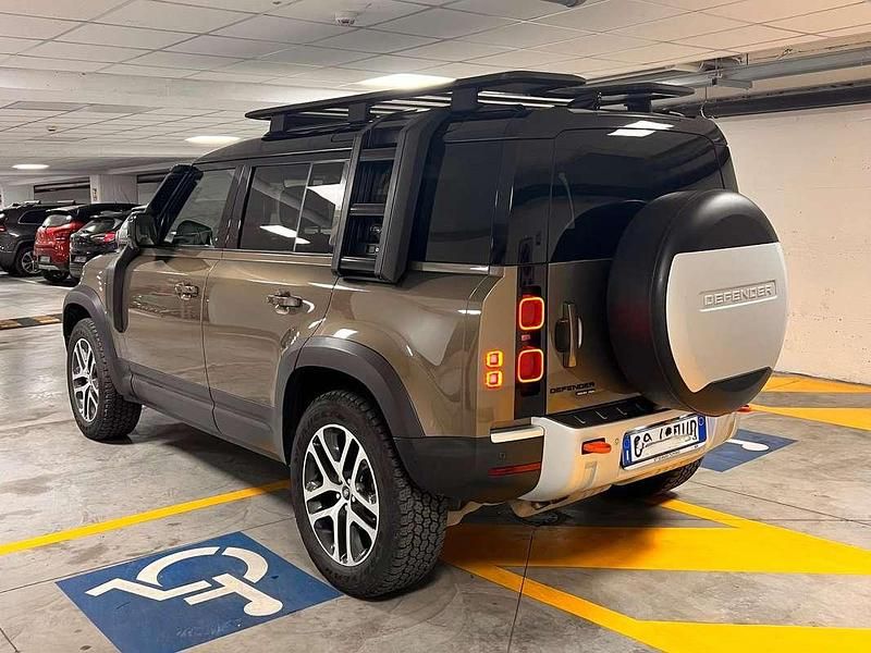 Usata Land Rover Defender HSE 241 CV (177 kW) 2020 Verde SUV
