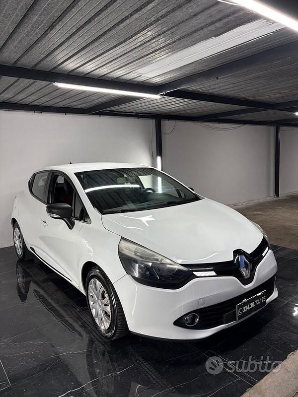 Usata Renault Clio IV 75 CV (55 kW) 2014 Bianco Berlina