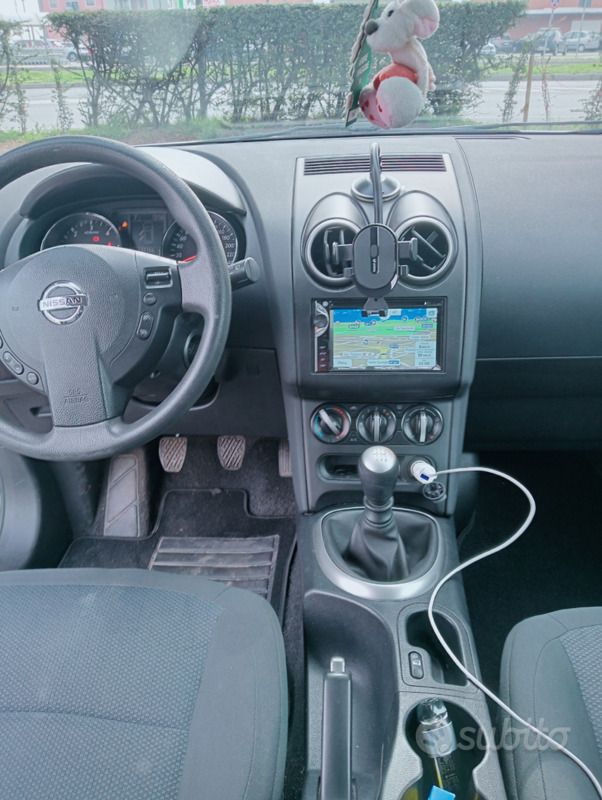 Bianco Usata 2013 Nissan Qashqai Acenta SUV | 8000 € - Immagine 1/4