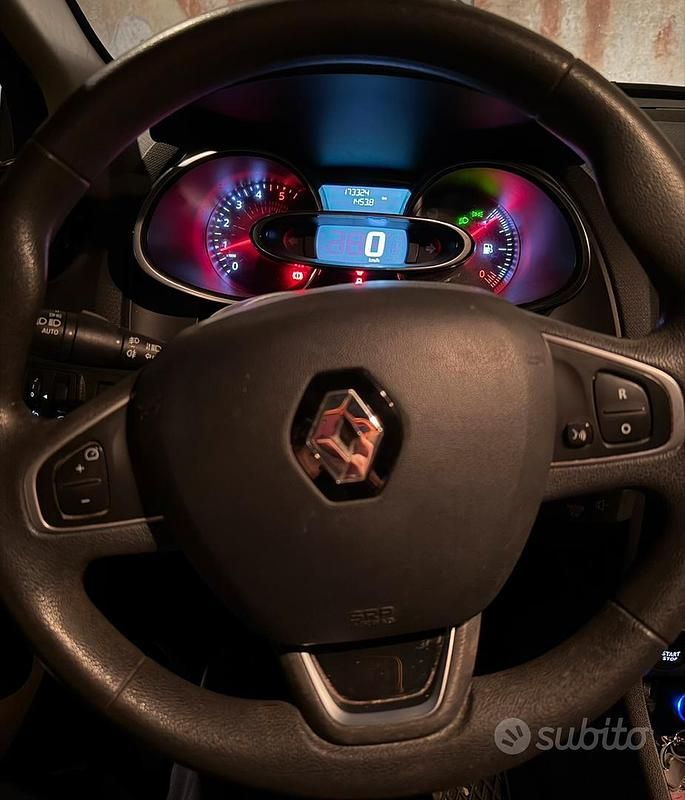 Usata Renault Clio IV 75 CV (55 kW) 2017 Utilitaria