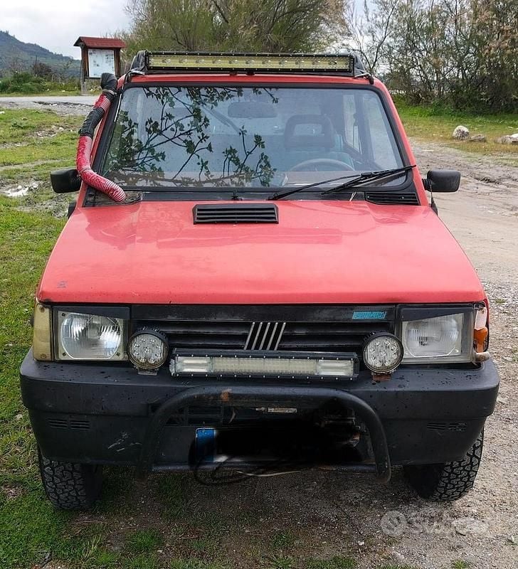 Usata Fiat Panda 4x4 50 CV (36 kW) 1990 Utilitaria