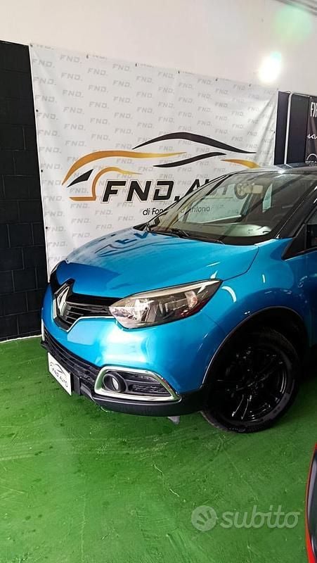 Usata Renault Captur Iconic 90 CV (66 kW) 2016 Blu SUV