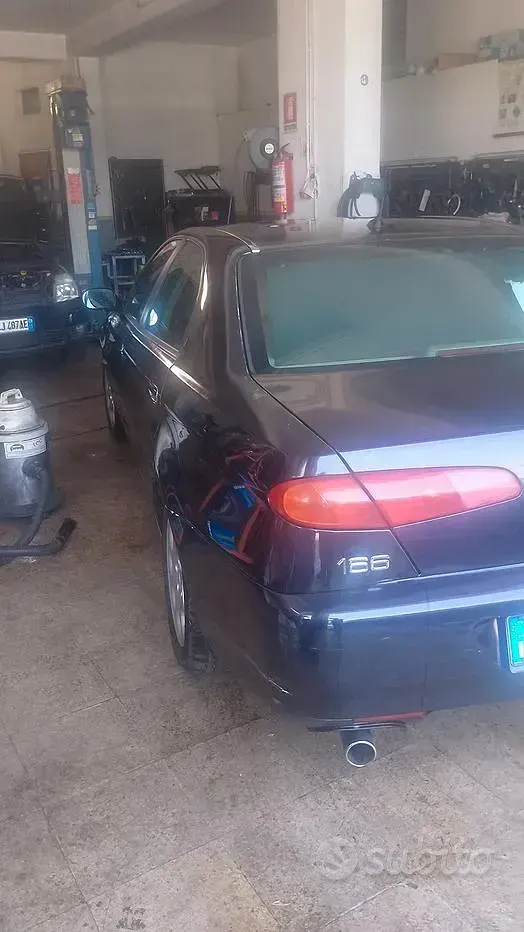 Usata Alfa Romeo 166 155 CV (114 kW) 2001 Berlina
