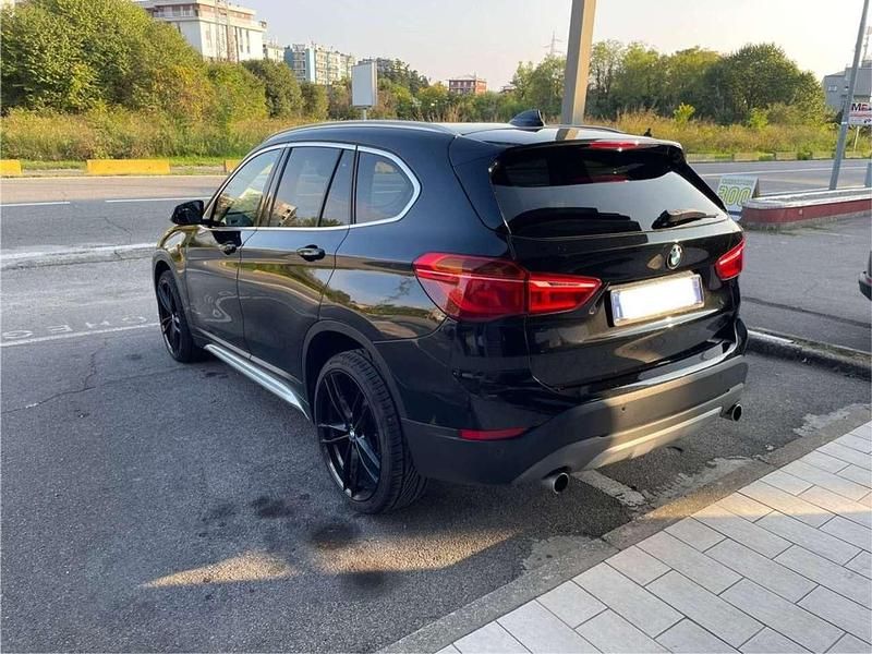 Usata BMW X1 150 CV (110 kW) 2019 Nero SUV