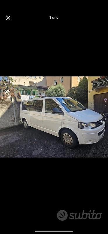 Usata VW Caravelle 2012 Bianco Monovolume