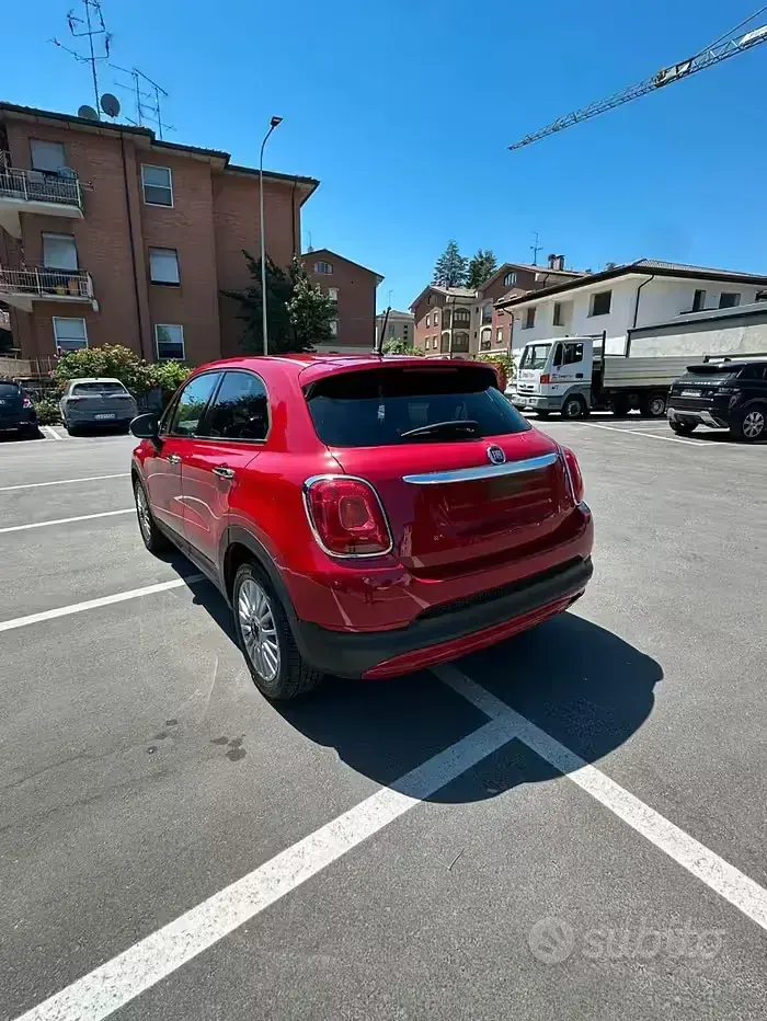 Usata Fiat 500 Lounge 95 CV (69 kW) 2017 Rosso Station wagon