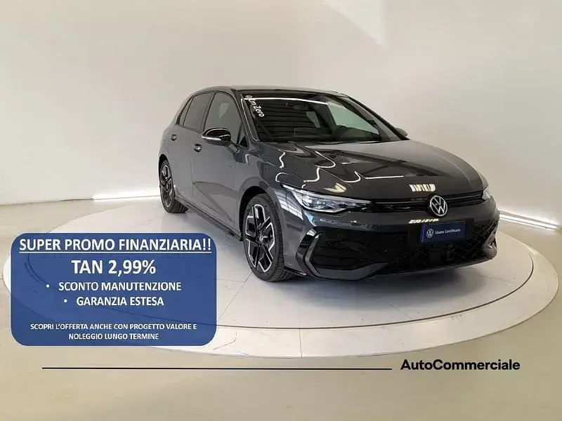 Usata VW Golf VIII R-line Plus 150 CV (110 kW) 2026