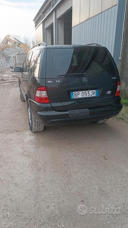 Usata Mercedes ML270 163 CV (119 kW) 2002 SUV