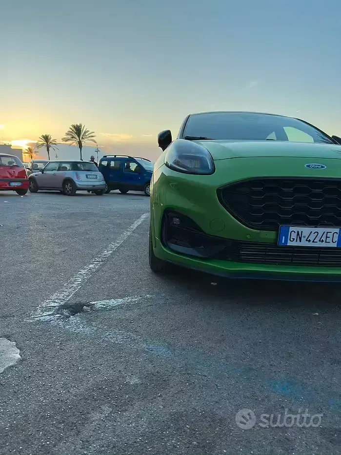 Usata Ford Puma ST 200 CV (147 kW) 2023 Verde SUV