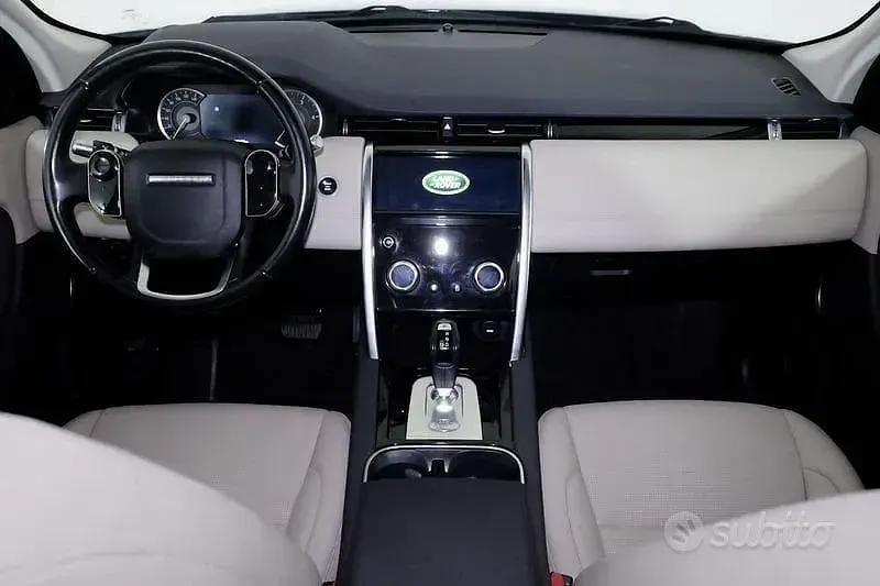 Usata Land Rover Discovery Sport SE 150 CV (110 kW) 2020 Bianco SUV