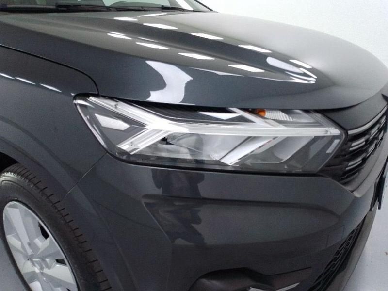 Usata Dacia Sandero Comfort 100 CV (73 kW) 2022 Grigio Utilitaria