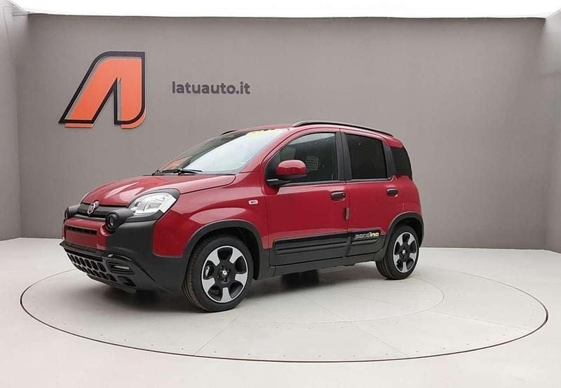 Usata Fiat Panda Cross Cross 69 CV (50 kW) 2025 Rosso passione Utilitaria