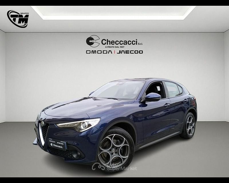 Usata Alfa Romeo Stelvio Super 210 CV (154 kW) 2018 Blu SUV
