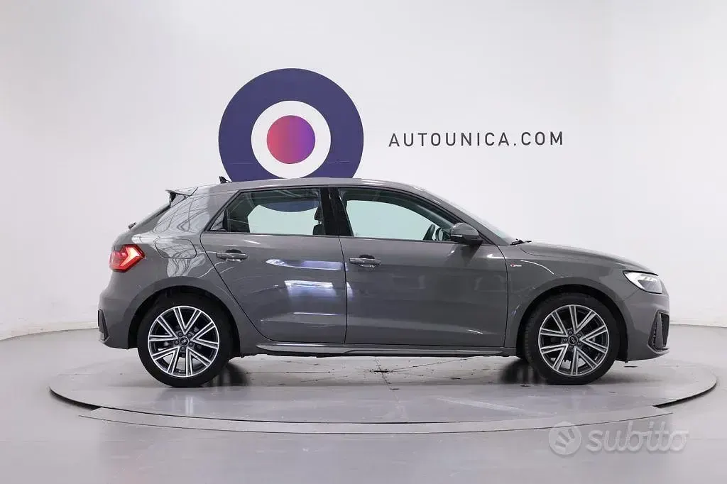 Usata Audi A1 Comfort 116 CV (85 kW) 2025 Grigio SUV
