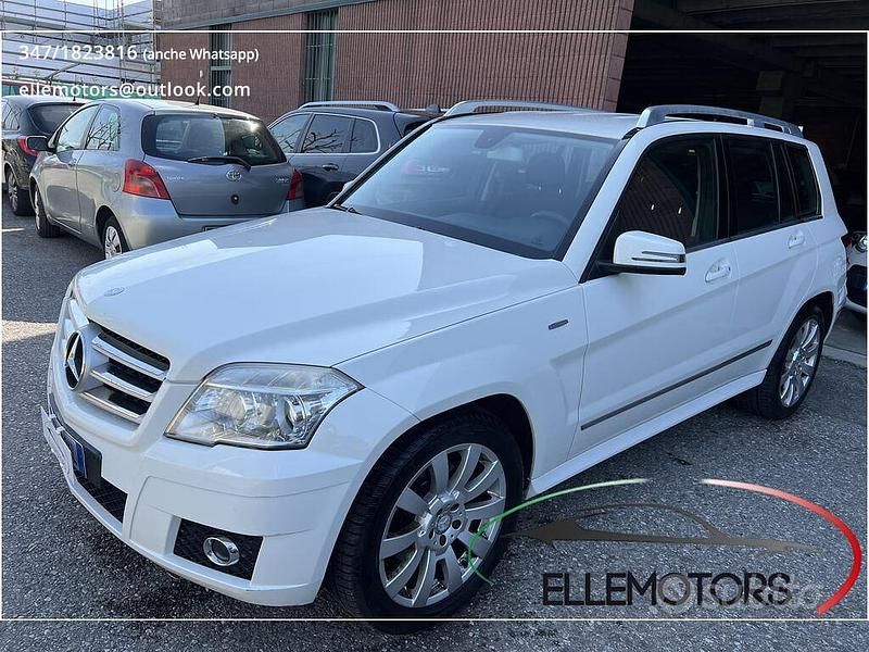 Bianco Usata 2012 Mercedes GLK200 SUV | 10.999 € (Buon prezzo) - Immagine 1/4