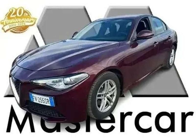 Rosso Usata 2019 Alfa Romeo Giulia Business Tre volumi | 11.600 € (Ottimo prezzo) - Immagine 1/4