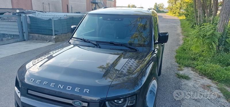 Usata Land Rover Defender 2023 SUV
