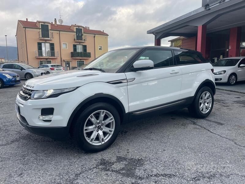 Bianco Usata 2013 Land Rover Range Rover evoque Prestige SUV | 10.400 € (Ottimo prezzo) - Immagine 1/4