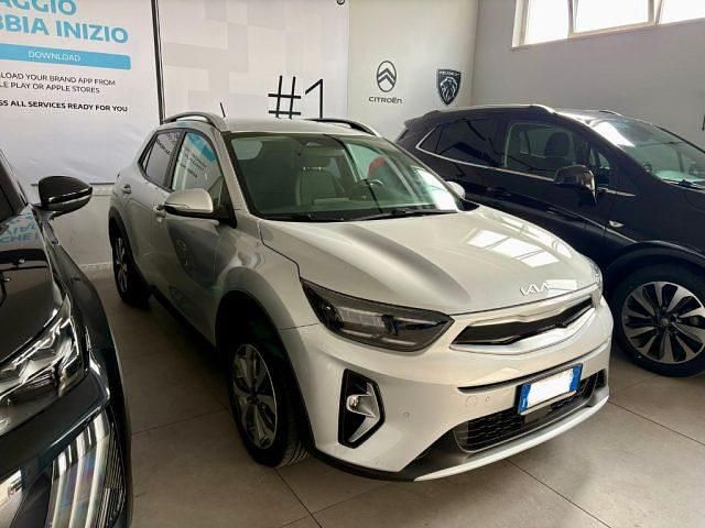 Usata Kia Stonic 2023 Grigio SUV