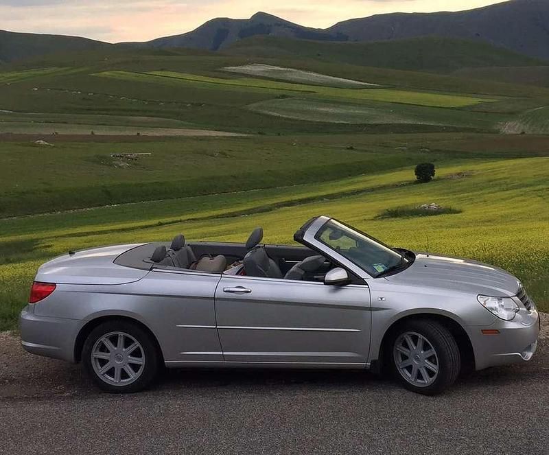 Usata Chrysler Sebring Cabriolet Limited 140 CV (102 kW) 2008 Argento Cabrio
