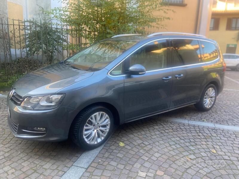 Usata 2013 VW Sharan Monovolume | 16.000 € (Cara) - Immagine 1/4