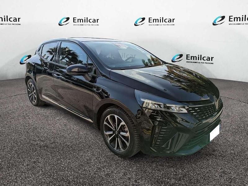 Usata Renault Clio V Techno 91 CV (66 kW) 2025 Nero etoile Berlina