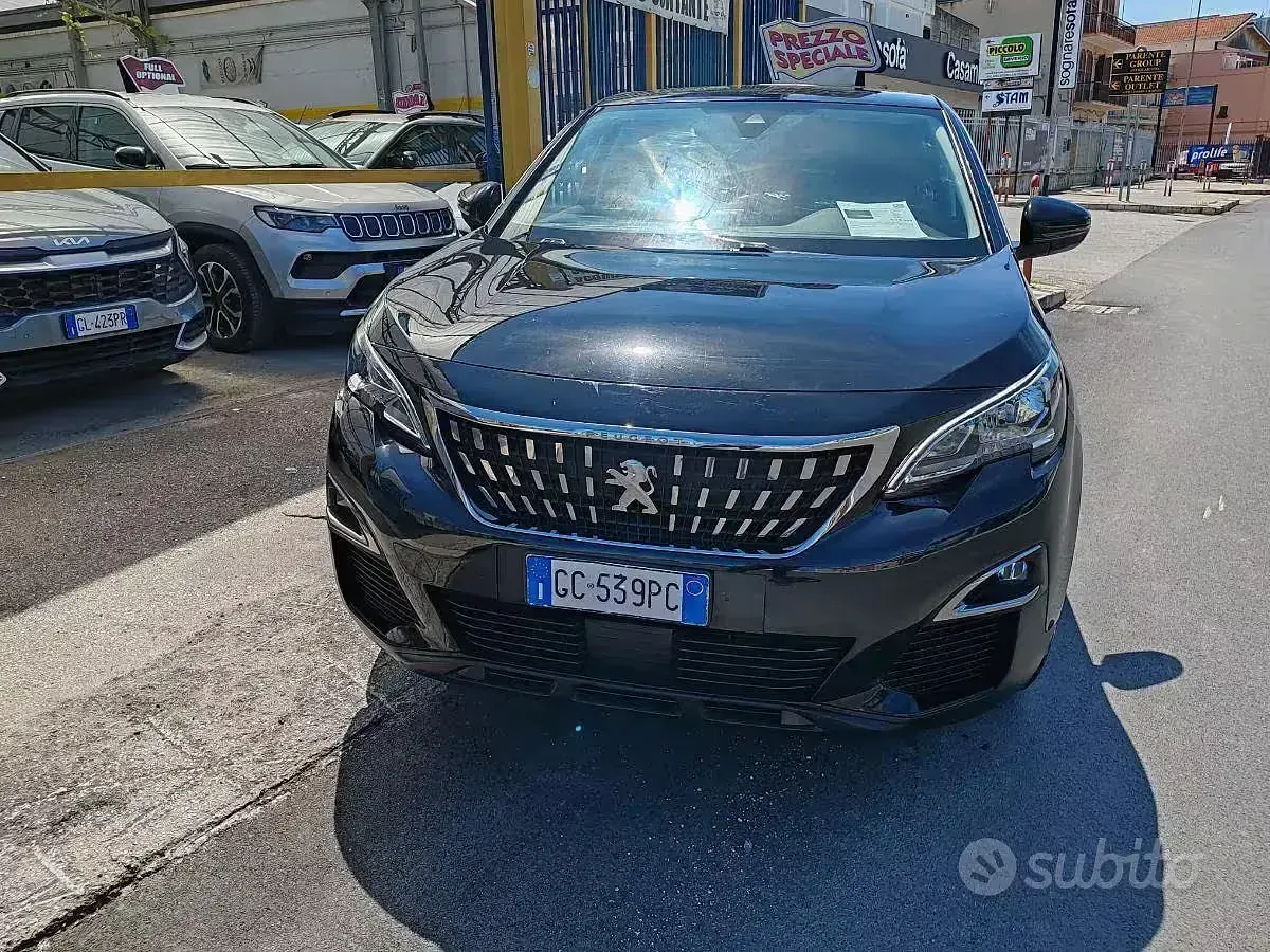 Usata Peugeot 3008 Business-Line 131 CV (96 kW) 2020 Nero SUV