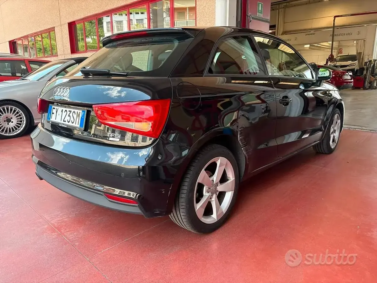 Usata Audi A1 95 CV (69 kW) 2017 Nero Utilitaria