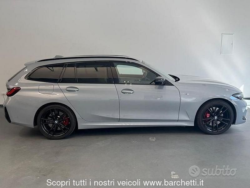 Usata BMW 330 M Sport 286 CV (210 kW) 2023 Grigio Station wagon