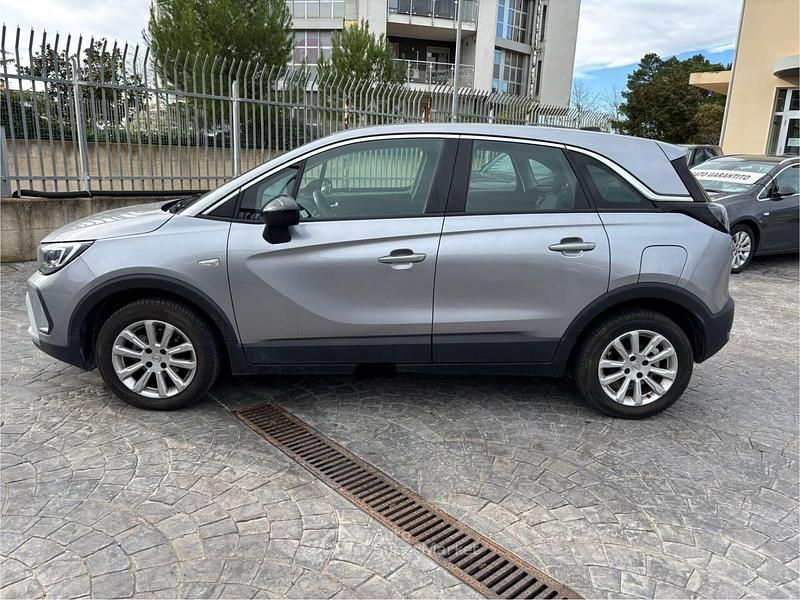 Usata Opel Crossland X Elegance 110 CV (80 kW) 2022 Gray SUV