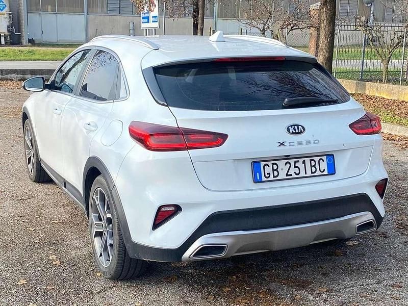 Usata Kia XCeed Style 116 CV (85 kW) 2020 Bianco SUV