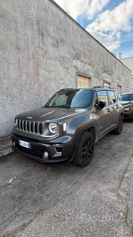 Usata Jeep Renegade Limited 140 CV (102 kW) 2018 SUV