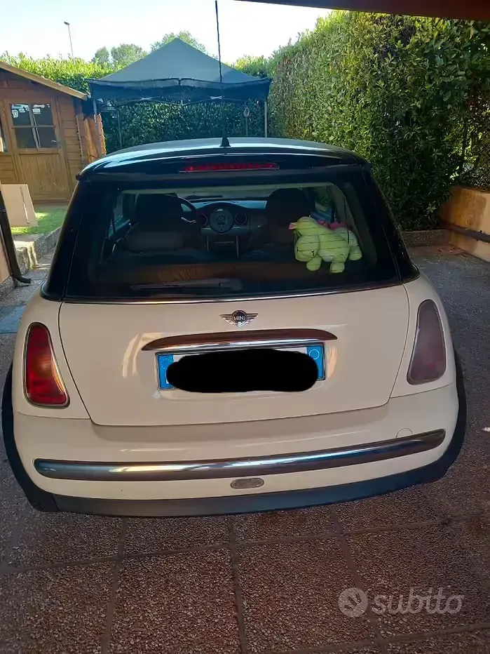 Usata Mini ONE 75 CV (55 kW) 2004 Bianco Utilitaria