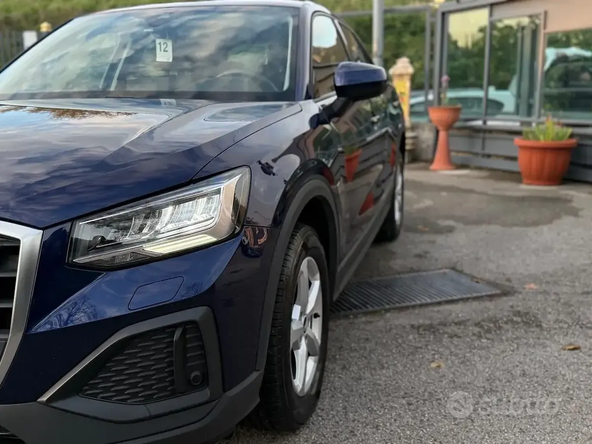 Usata Audi Q2 116 CV (85 kW) 2021 Blu SUV