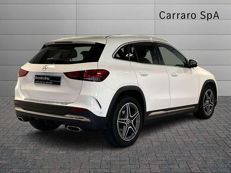 Usata Mercedes GLA200 Premium 150 CV (110 kW) 2020 Bianco SUV