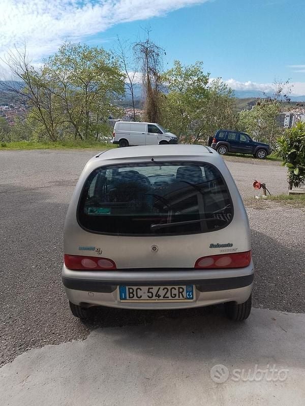 Usata Fiat Seicento 54 CV (39 kW) 1999 Grigio Utilitaria