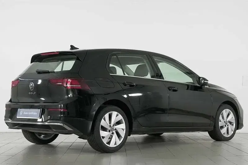 Usata VW Golf VIII Style 150 CV (110 kW) 2025 Nero
