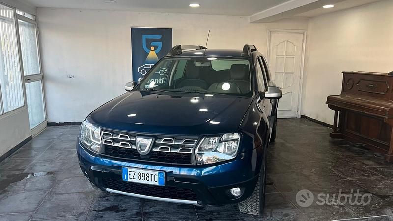 Usata Dacia Duster 110 CV (80 kW) 2015 Blu SUV