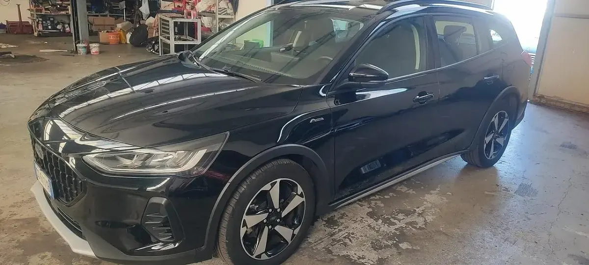Usata Ford Focus 115 CV (84 kW) 2024 Nero Station wagon
